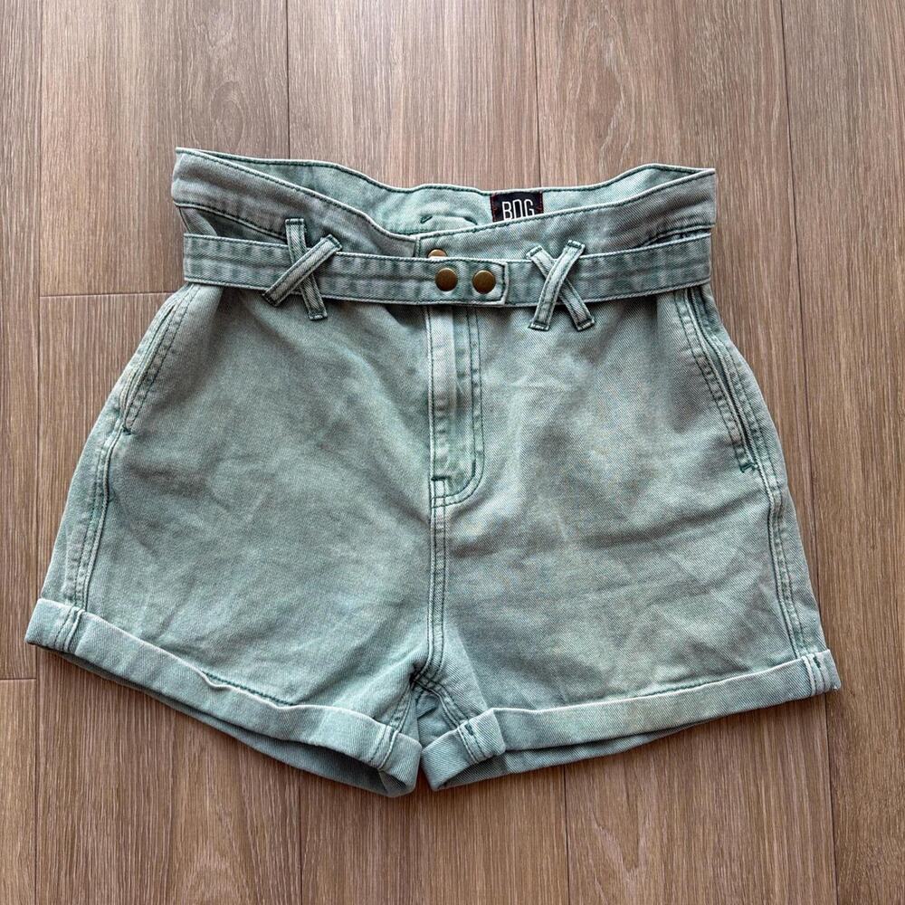 Bdg green high rise shorts